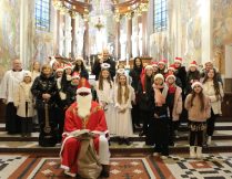 Więcej o Życzenia imieninowe dla Ks. Wikariusza Marcina Cierżyka oraz wizyta Św. Mikołaja